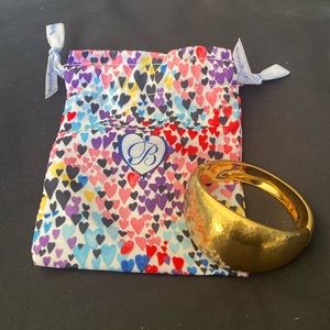 Beautiful Gold Brighton Hinged Bangle with Dust Cover .